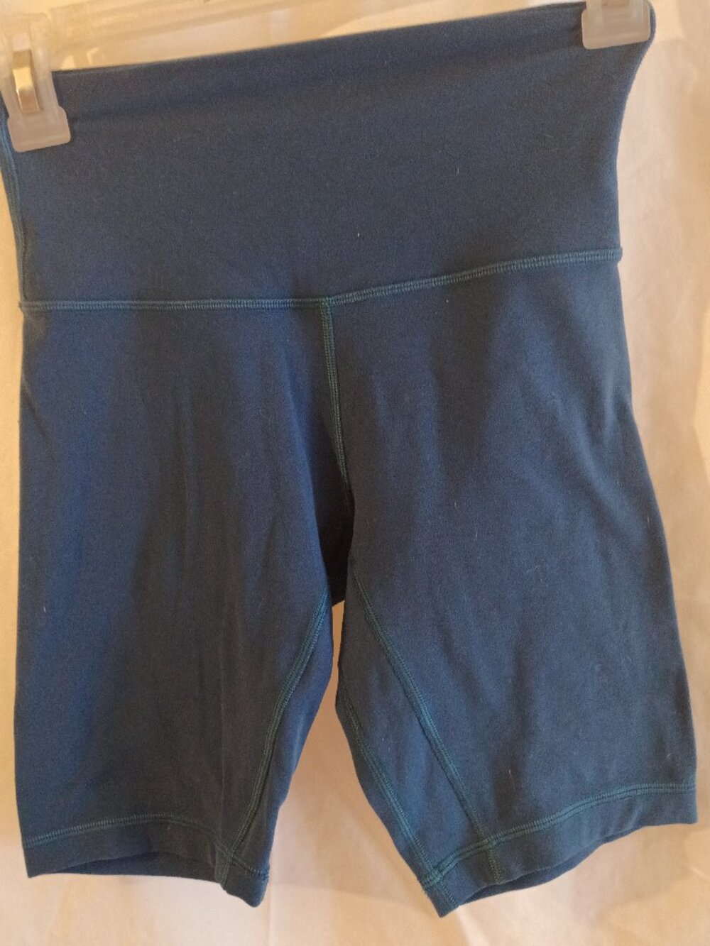 Lululemon Women's Size 2 Teal Shorts